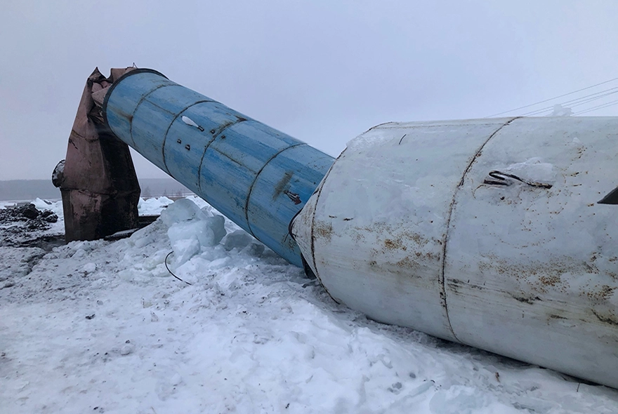 Падение водонапорной башни