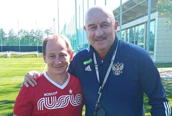 Тренеры встретились в Подмосковье||Фото rugbylokomotiv.ru Тренер РК «Локомотив-Пенза» встретился с Черчесовым и пожелал успеха