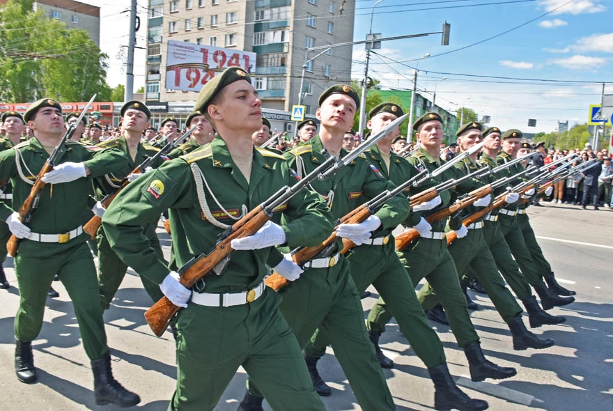 Военная Академия РВСН имени Петра Великого. Парад в Улан Удэ 2021. Парад Победы 2022 в Улан-Удэ. Военная Академия РВСН Дзержинского.