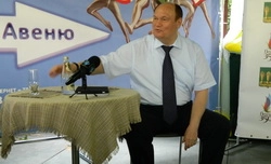 Василий Бочкарев: «Прежде всего нужно легализовать зарплаты!» Василий Бочкарев: «Прежде всего нужно легализовать зарплаты!»