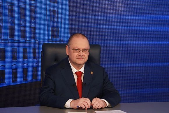 На прямую линию Олега Мельниченко поступило 2179 вопросов