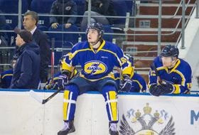 «Дизель» VS «Нефтяник» (19.02.2018) — фотоотчет