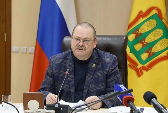 Олег Мельниченко сохранил стабильные позиции в рейтинге губернаторов