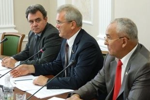 Фото|| Депутаты пензенского Заксобра готовятся к XII сессии