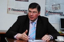 Жители районов критикуют местных чиновников