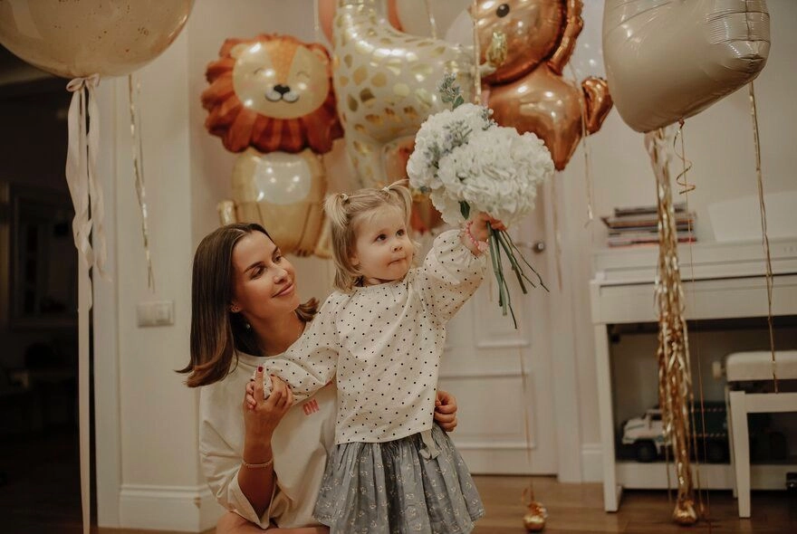 Четыре истории о главном: рассказы мам Антона Макарского, Олега Денисова, Татьяны Куртуковой и сестёр Фролкиных