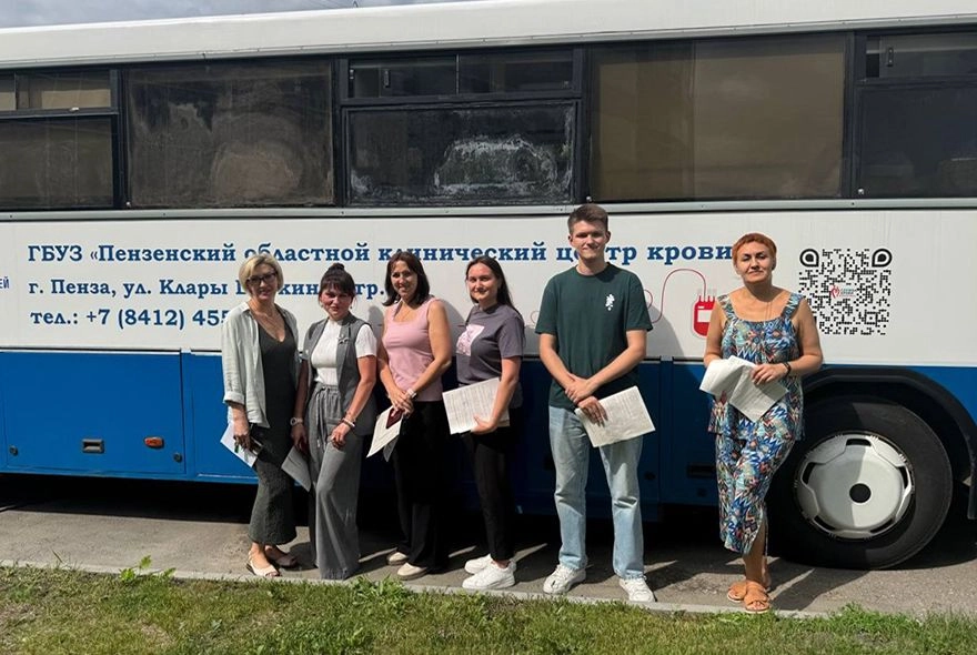 Банк «Кузнецкий» организовал акцию «День донора»