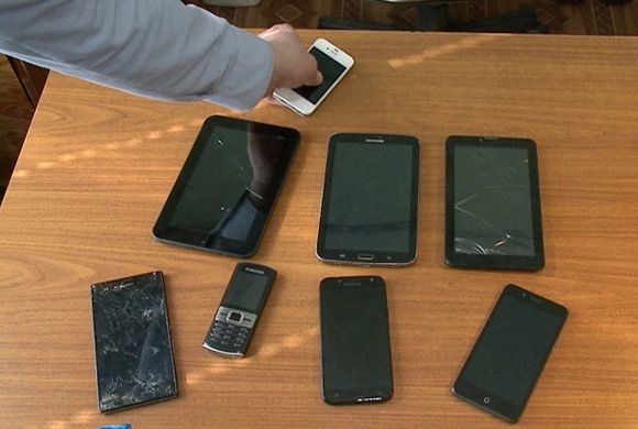 В Мокшане воры обчистили салон сотовой связи