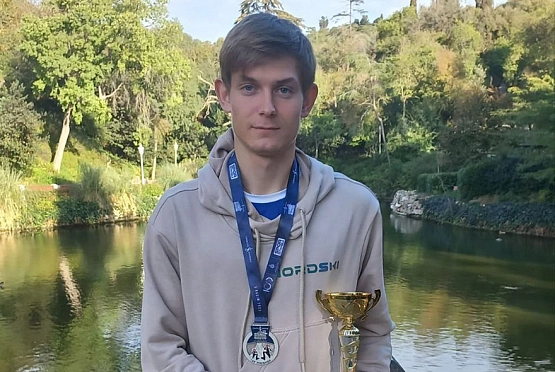 Студент ПГУ Дмитрий Зюзин стал третьим в Стамбульском марафоне