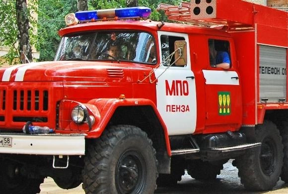 Фото В. Гришин В Пензе сгорела Mitsubishi