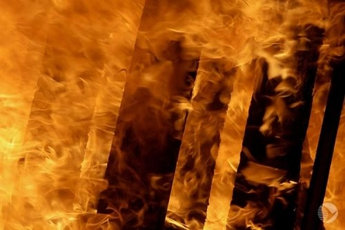 Фото||sippinfire.com 21-летний сердобчанин избил 58-летнего мужчину, сбросил в колодец и поджег