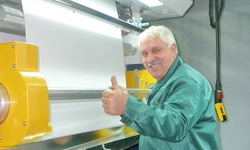 В ОАО «Маяк» запущена новая 8-цветная обойнопечатная машина