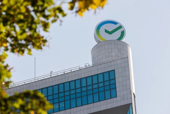 Более 1 млн жителей Поволжья уже получили государственные выплаты на детей в Сбербанке