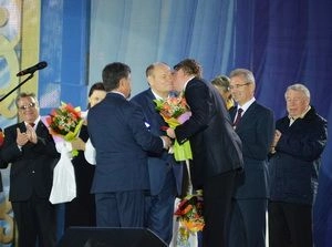 Фото||Владимир ГРИШИН Губернатор Пензенской области награжден почетным знаком