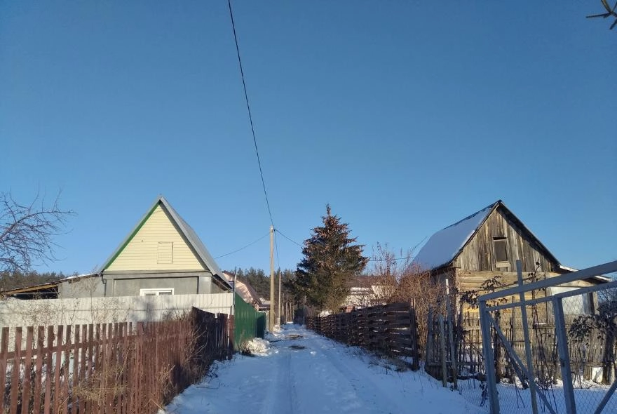 Большая елань пенза. Большая Елань Пензенская область. СНТ свет Камчатка. Село большая Елань Пензенская область. Дом д 93.