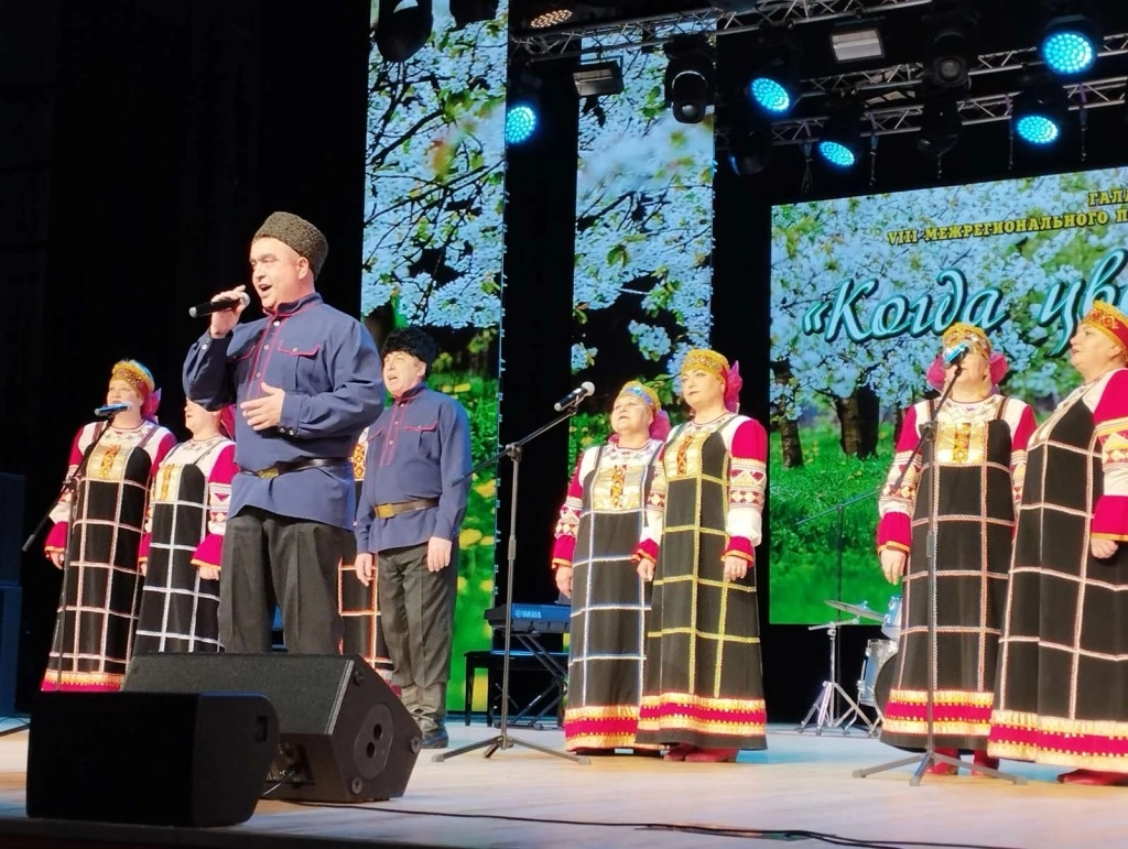 В Пензе прошел гала-концерт песенного конкурса-фестиваля «Когда цветут  сады...»