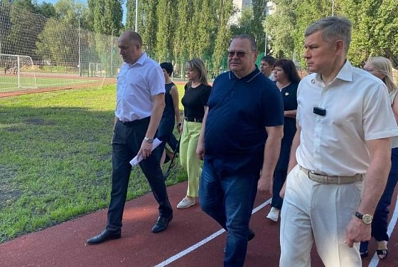 Олег Мельниченко посетил Заречный