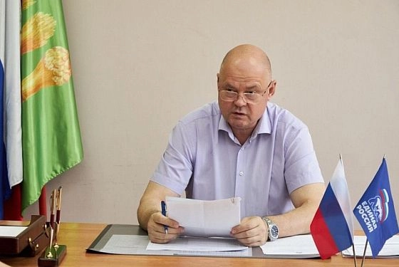 Вадима Супикова поблагодарили за помощь в благоустройстве детских площадок