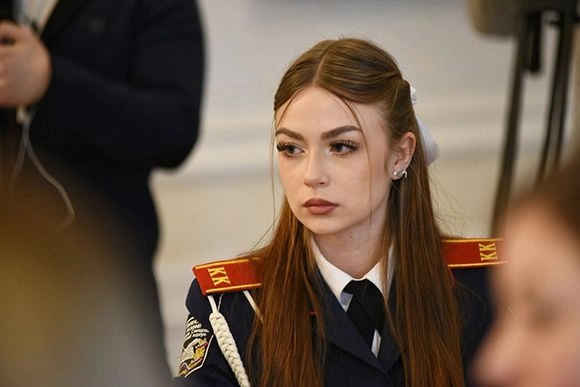 yIEBaC7Zkh0.jpg