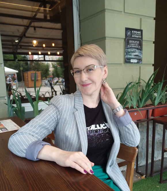 Стилист-имиджмейкер Ирина Трутнева.