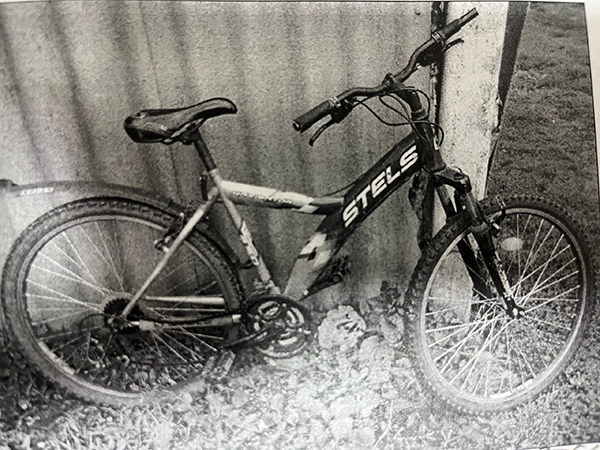 На этом велосипеде ехал подросток