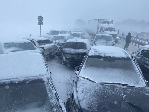 Точное количество машин-участников ДТП установят||Фото: Госавтоинспекция