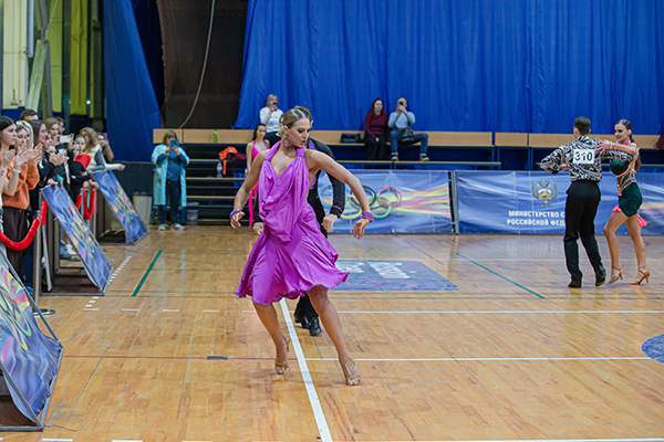 В детстве Елизавета занималась художественной гимнастикой